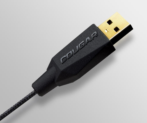 COUGAR 700K - USB Pass-Through / Audio Jacks